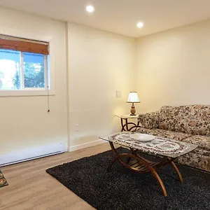 https://modern-spacious-1-bedroom-suite-near-uvic.richmond-hotels.com