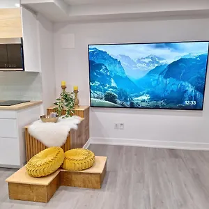 https://independent-studio-suite.ottawa-hotel.net